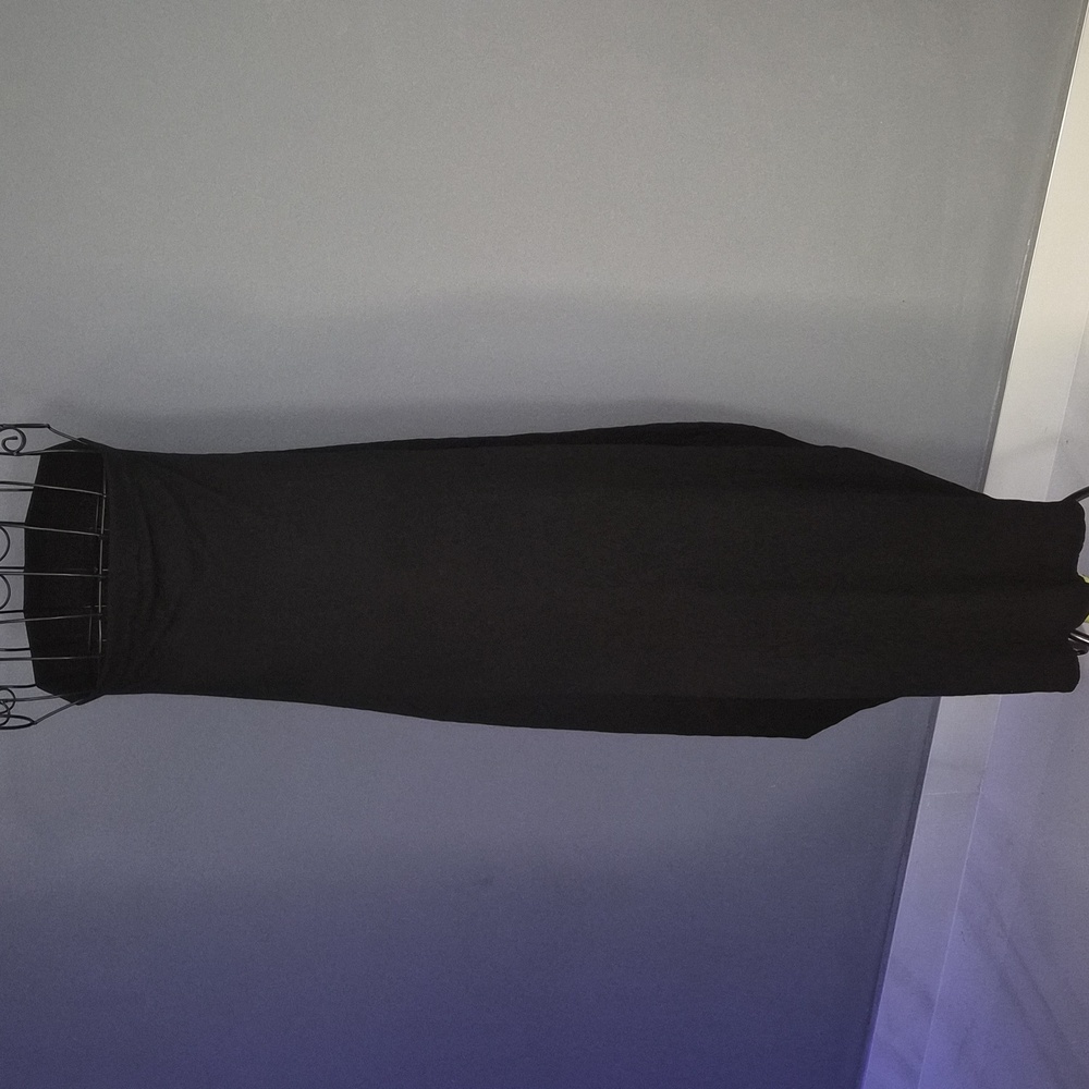 DISSH Black Strapless Gown - Picture 3 of 7